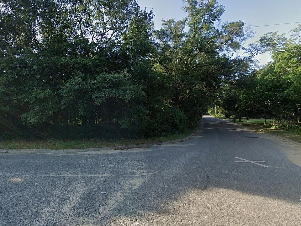 2nd image of 6909 Gulley Ln
