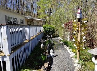 166 Ayers Mountain Rd, Green Mountain, NC 28740