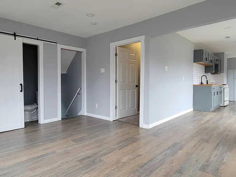 11822 Promenade St #2 — Photo 4