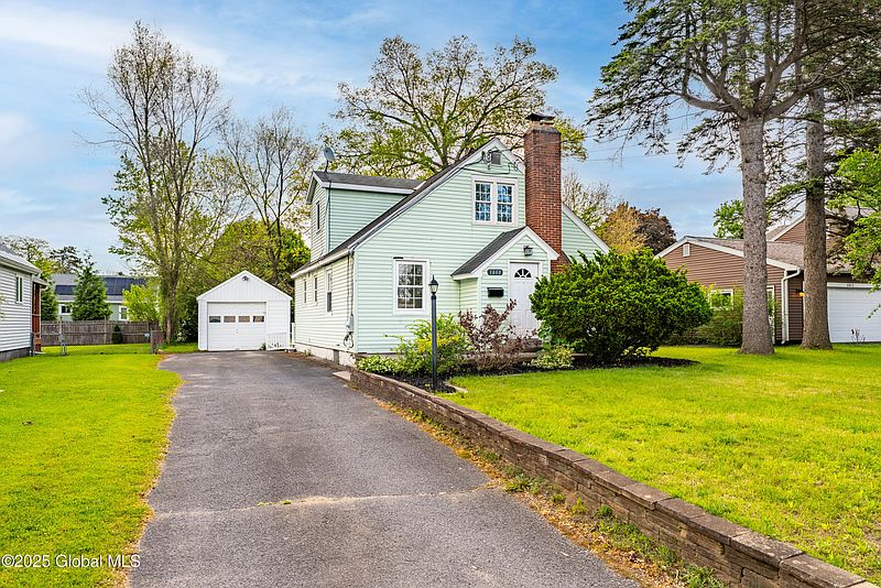 2nd image of 1808 Patton Drive