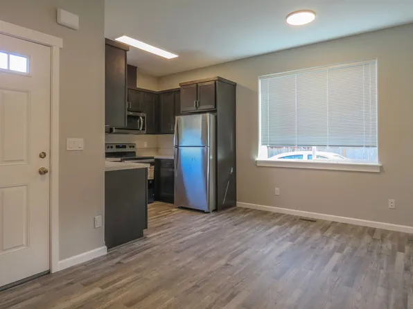 1964 Market St NE, Salem, OR 97301