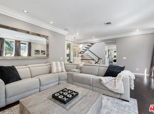 10023 Westwanda Dr, Beverly Hills, CA 90210