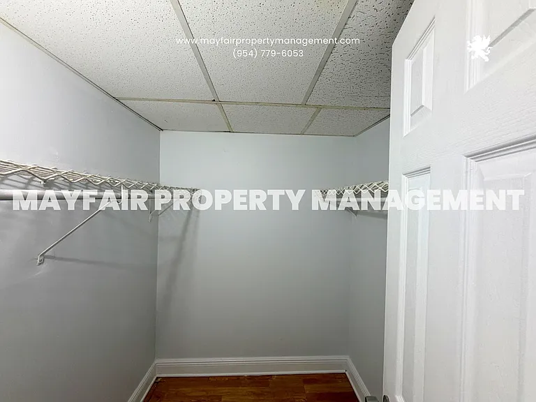 4543 Treehouse Ln #2F — Photo 10