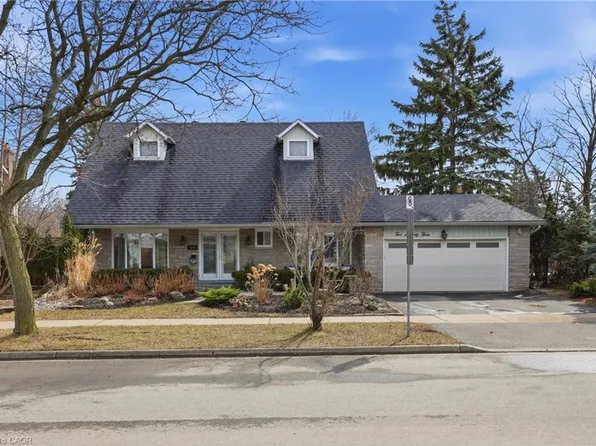 273 Bryant Cres, Burlington, ON L7L 4Z1