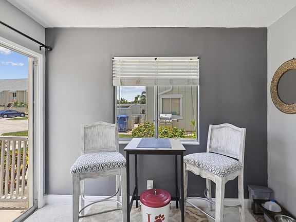 5th image of 6247 Riverwalk Lane #1