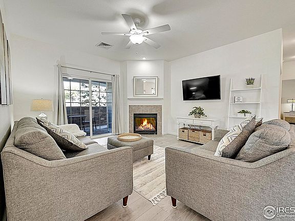 4th image of 2502 Owens Ave #102