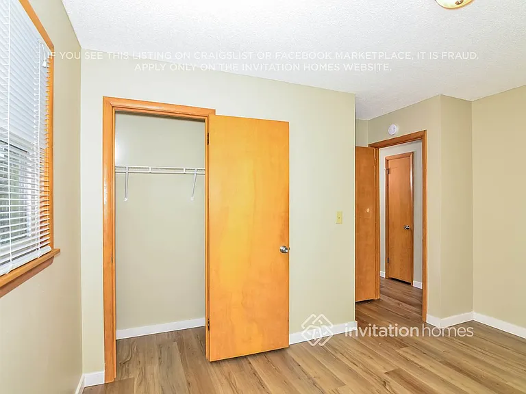 5900 Aquila Ave N — Photo 11