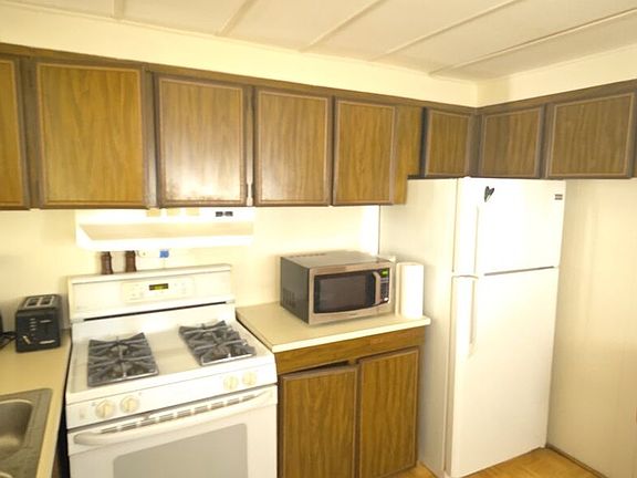 2nd image of 17850 Corkill Rd #26