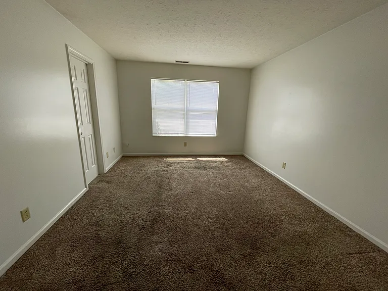 6506 Devinney Dr — Photo 4
