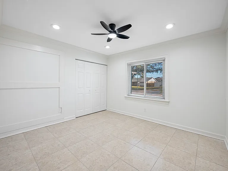 16324 Bonneville Dr — Photo 16