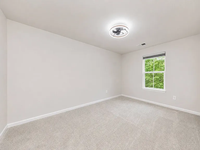 141 Stegg St — Photo 11