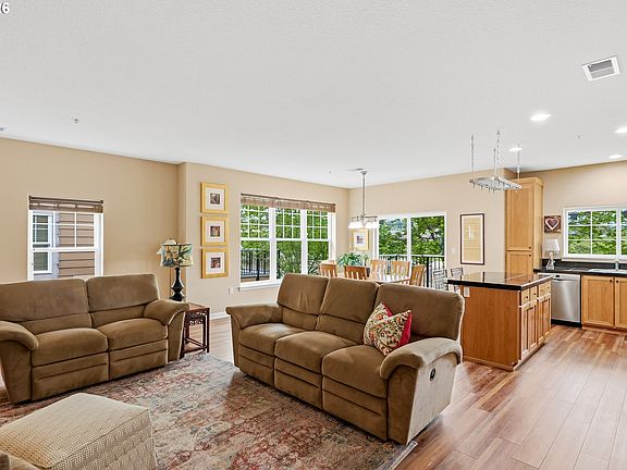 3rd image of 22808 SW Forest Creek Dr Unit 200