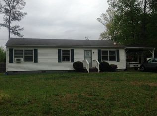 7921 Willis Rd, Gloucester, VA 23061