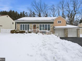 161 Crockett Rd, Warminster, PA 18974