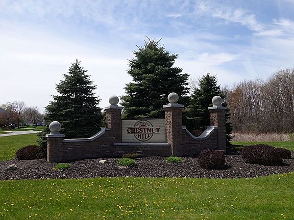2nd image of 155 Oakshire Way