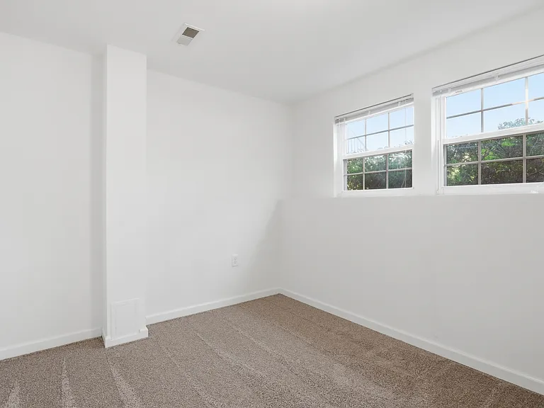 10 Crabapple Ct — Photo 27