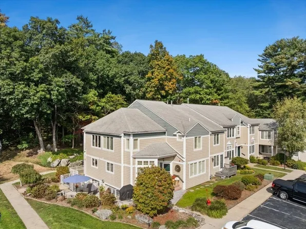 701 Winthrop St APT 312, Taunton, MA 02780
