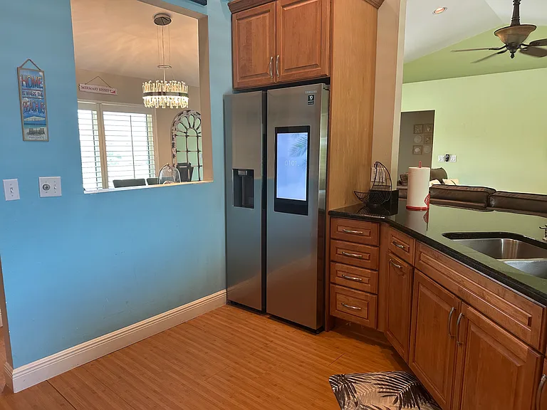 931 Sycamore Ct — Photo 14