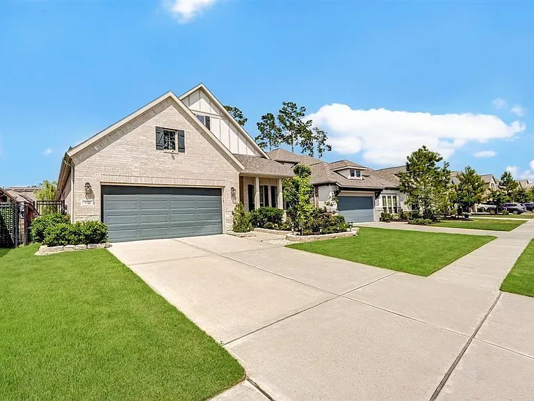 4221 Davis Oak Dr — Photo 22