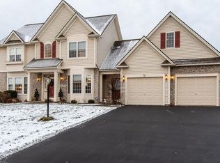 72 Saint Elias Cir, Rochester, NY 14626