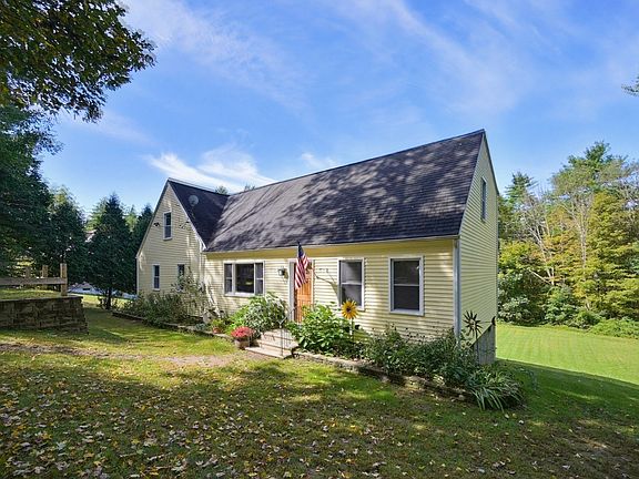 3rd image of 56 Harrington Rd