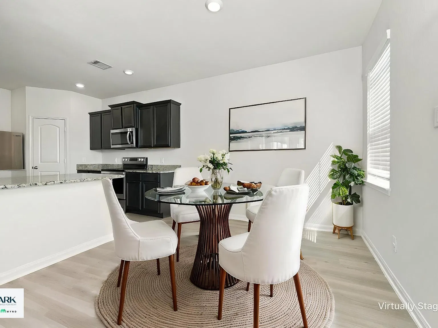 3 bed, 2.5 bath, 2046 sqft, $1,945 — Photo 3