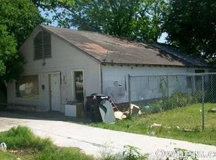 5821 Eastwood St, Houston, TX 77021