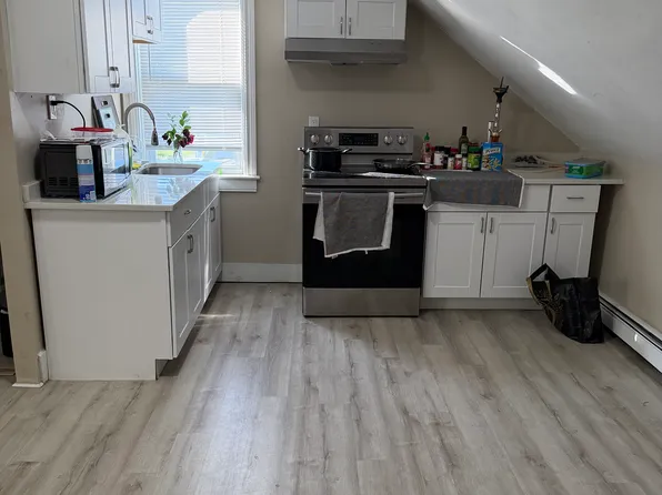 100 Vandewater St #3, Providence, RI 02908