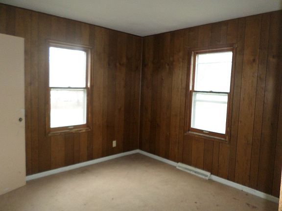 5th image of 510 Southview Dr