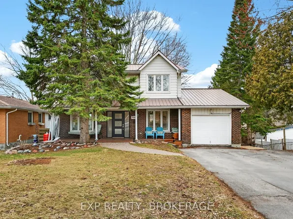 799 Hillside Dr, Kingston, ON K7M 5Y9