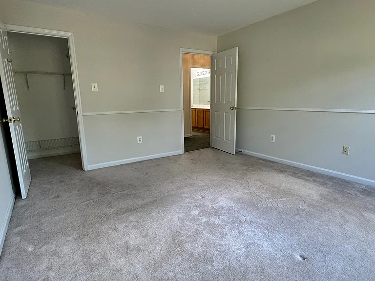 11914 Mary Catherine Dr — Photo 24