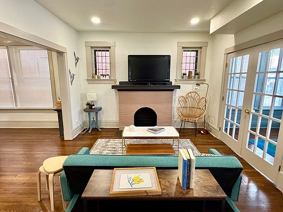 2nd image of 4172 Russell Blvd #3W