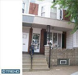 3rd image of 1920 E Ontario St