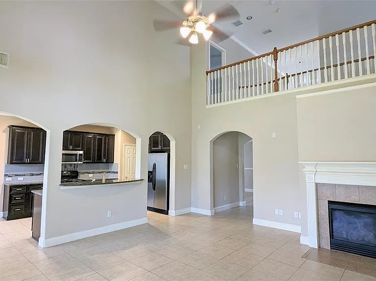 20909 Springport Ct — Photo 13