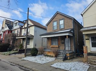 17 Minto Ave, Hamilton, ON L8L 6E1