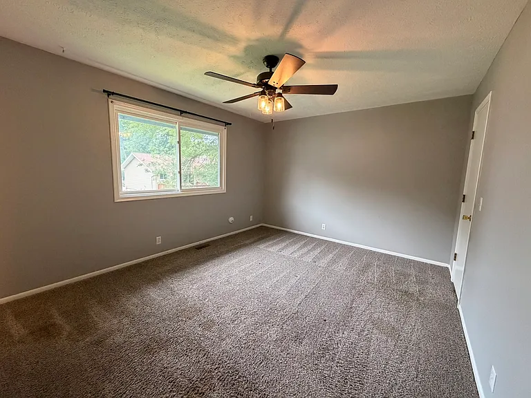 2307 Brighton Dr — Photo 18