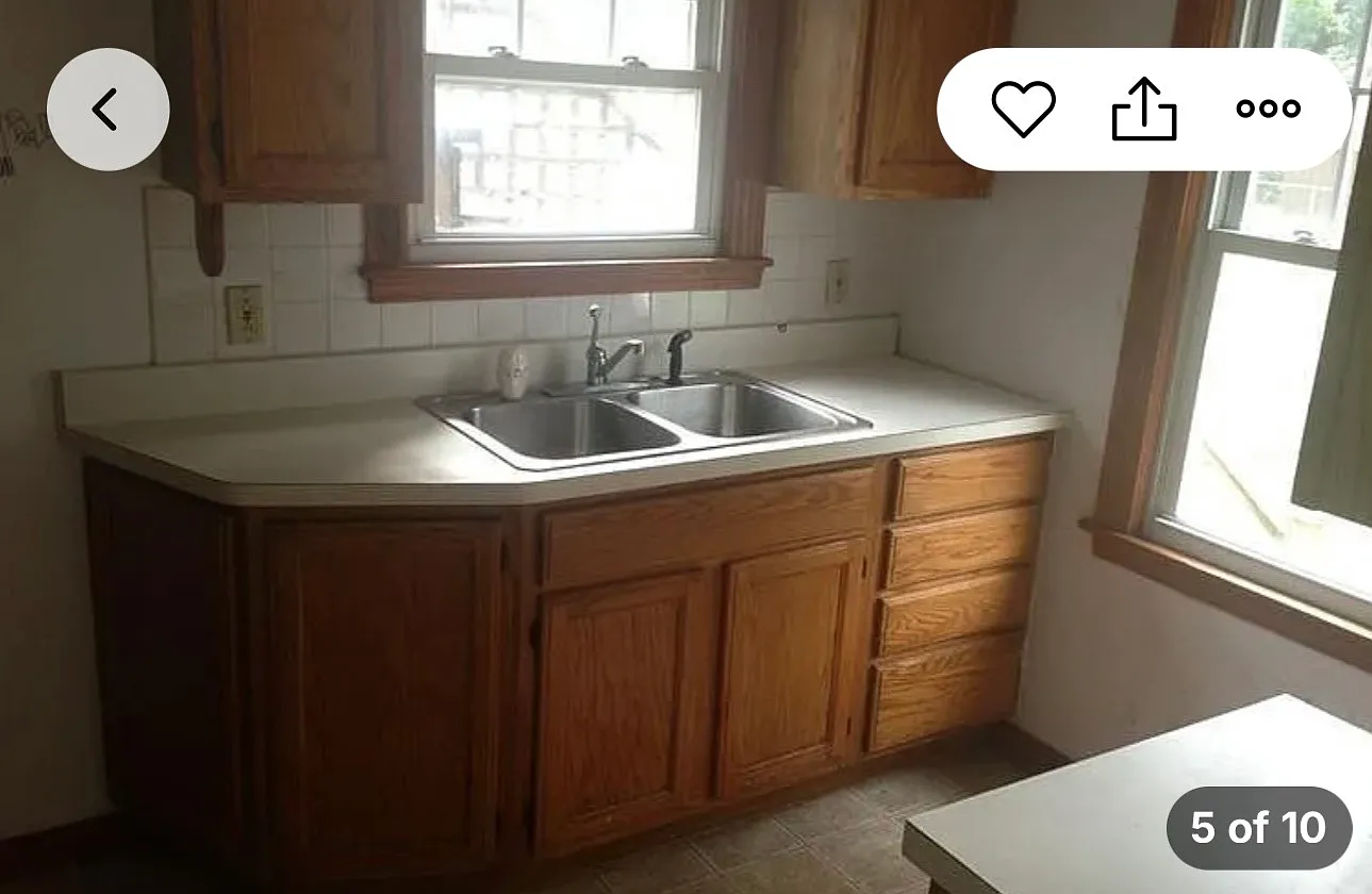 3 bed, 1932 sqft, $1,895 — Photo 4
