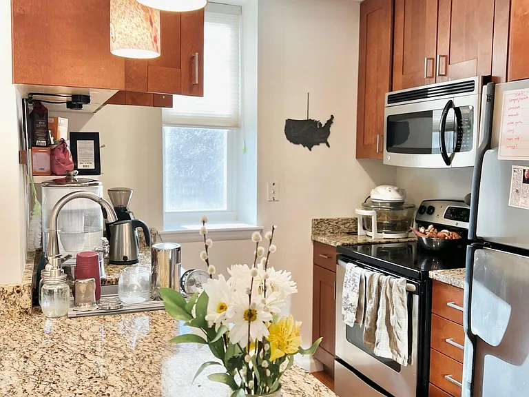 1307 Clifton St NW #22 — Photo 4