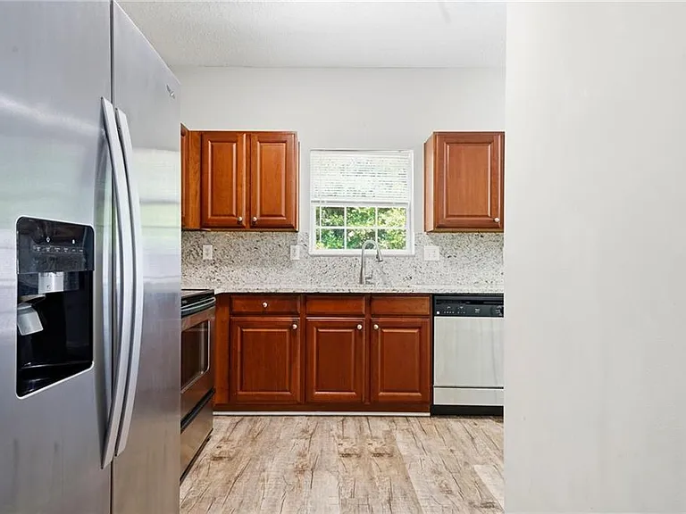 5682 Lawley Dr — Photo 17