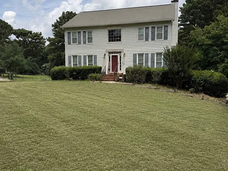 393 New Hope Rd — Photo 5