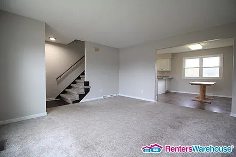 Three Bedroom Duplex — Photo 1