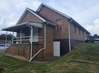 120 Woodbine St, East Liverpool, OH