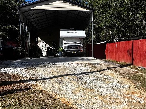 2nd image of 614 Escambia Loop