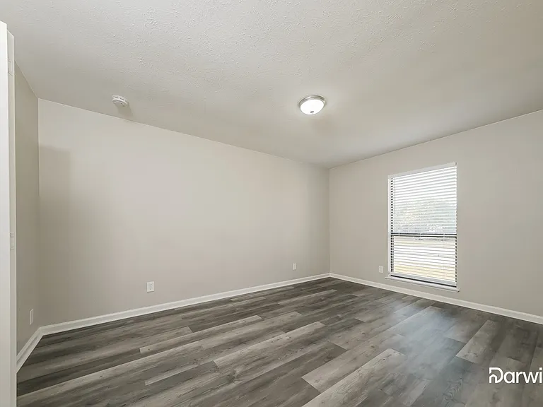 5517 N Colony Blvd — Photo 10