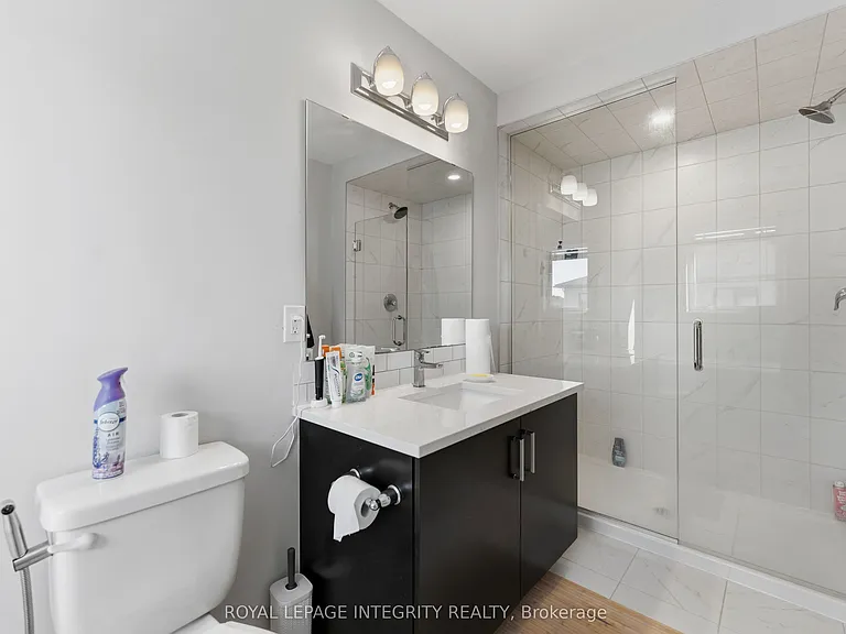 660 Fenwick Way — Photo 24