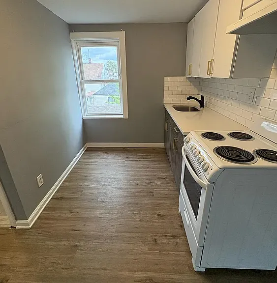 11 Cliff Hill Pl #3-R — Photo 1