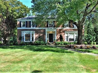 3025 Glengary Rd, Shaker Heights, OH 44120