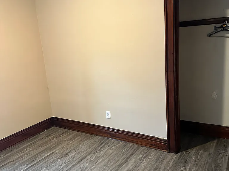 270 Dewitt St #1 — Photo 11