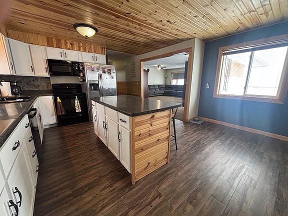 4th image of 43188 135th St