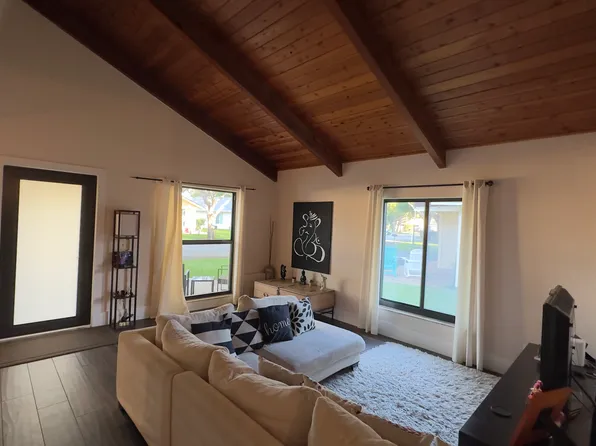 3620 W Bell Dr, Fort Lauderdale, FL 33328